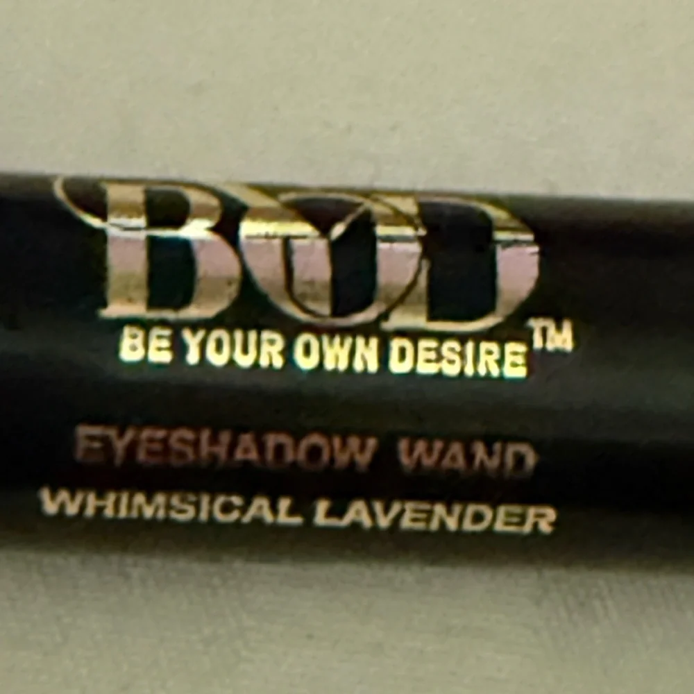 Be your own desire eyeshadow wand in whimsical lavender new in box